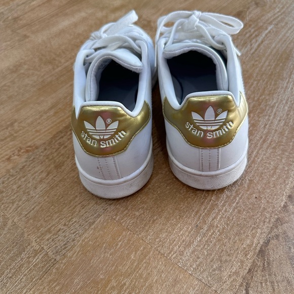 Adidas White Stan Smith Causal Sneakers 7 - Picture 3 of 7
